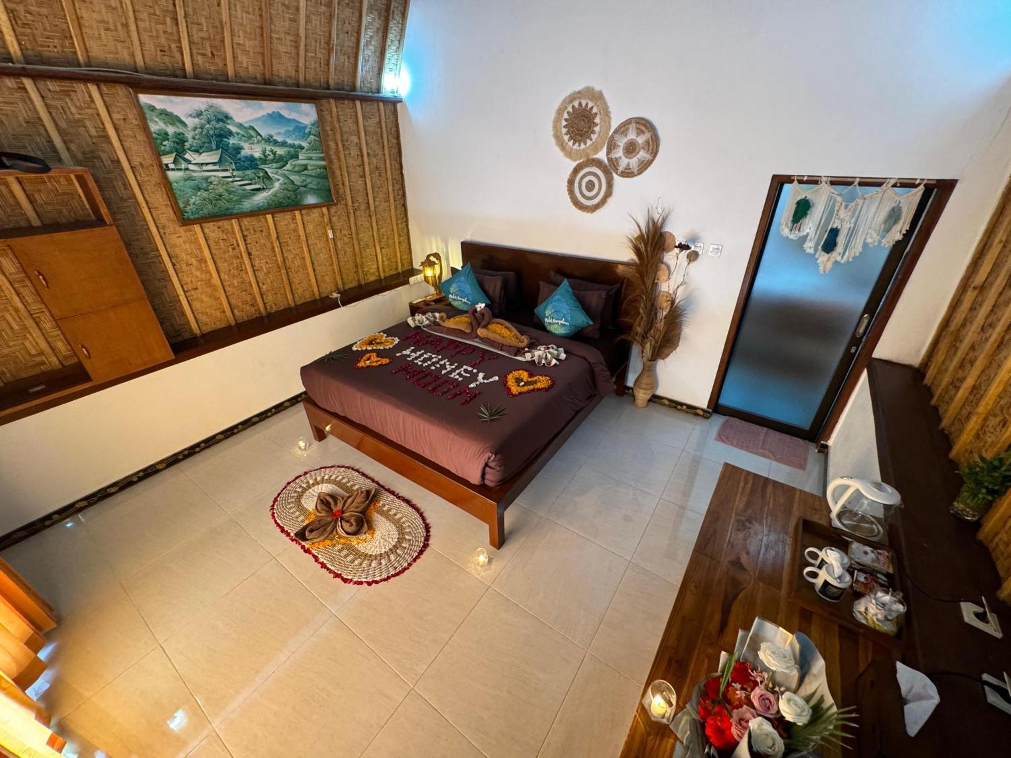 Meket Bungalows Toyapakeh Exterior foto
